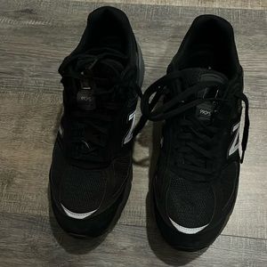 New balance 990v5